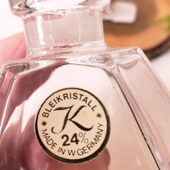 Vintage Bleikristall Perfume Bottle Decanter Heart 24% lead crystal West Germany - Picture 2 of 8